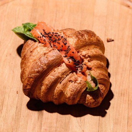 Круассан Роял Лосось