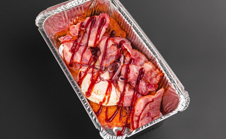 Драники с беконом и яйцом