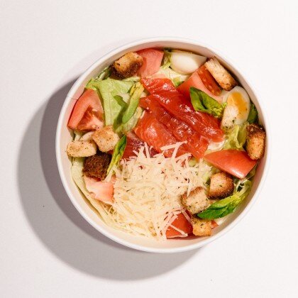 Салат "Цезарь" с семгой