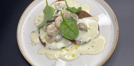Драники с грибами и колбасками