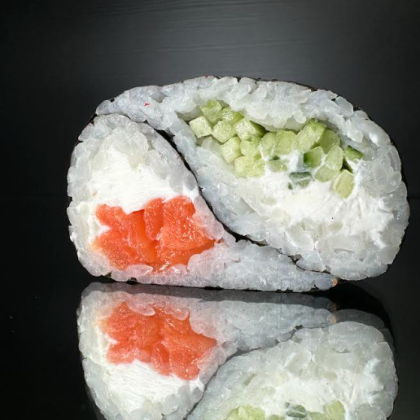 Ролл «Инь-Янь»