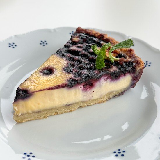 Пирог с черникой (3шт)
(готовый продукт)