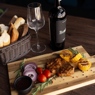 Шея свиная с кукурузой на гриле