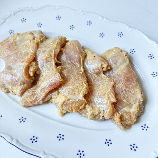 Шашлык из мякоти куриного бедра (полуфабрикат охлажденный ).