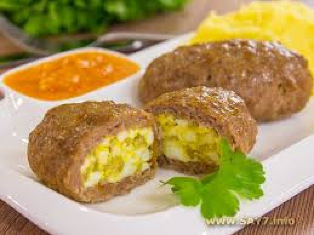 Зразы куриные фаршированные омлетом и овощами