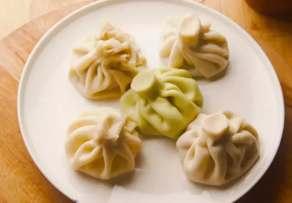 Хинкали с сыром и шпинатом
