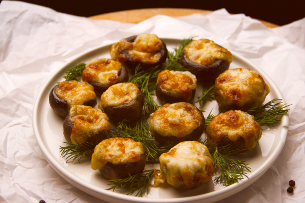 Шампиньоны запеченные с сыром