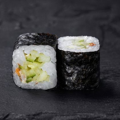 Хосомаки с огурцом