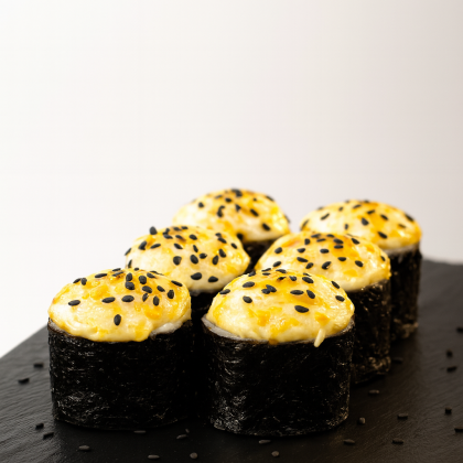 Ролл «Запечённый Дикий тунец»