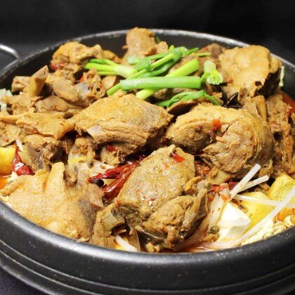 208 Тушеная пивная утка