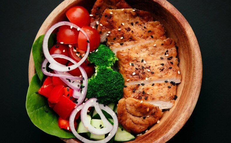 Поке с цыпленком