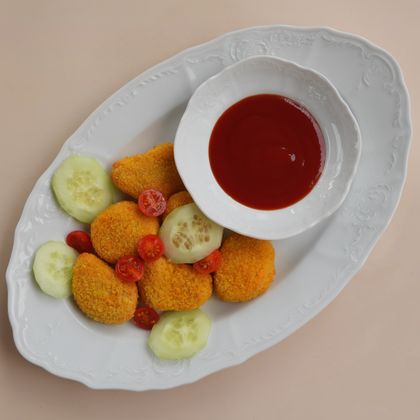 Наггетсы из цыпленка с соусом