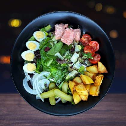 Салат с тунцом