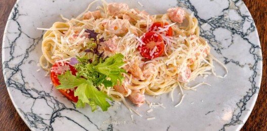 Паста с лососем