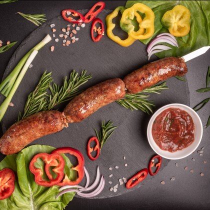 Колбаски свиные на мангале