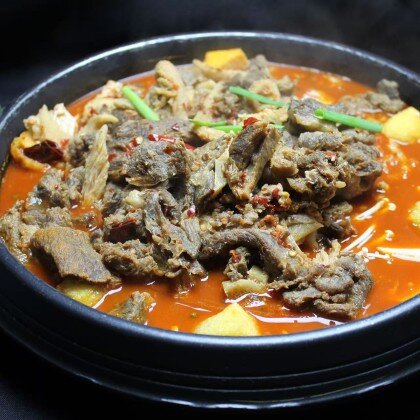 201 Тушеная говядина с тофу и картофелем