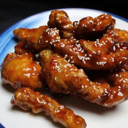 102 Сладкая свинина с кунжутом