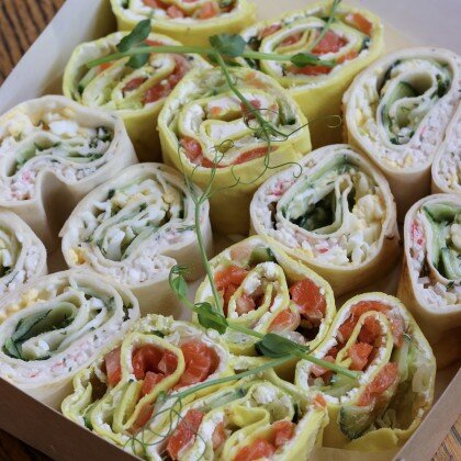 Сет  из лаваша с форелью и снежным крабом