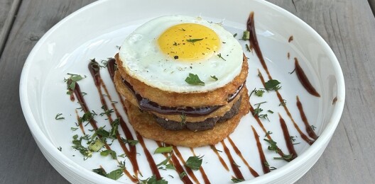 Драники с бифштексом