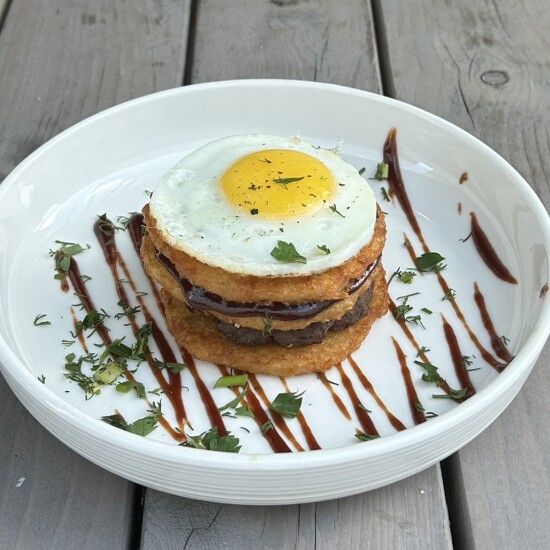 Драники с бифштексом