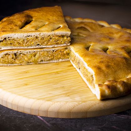 Пирог с капустой и грибами