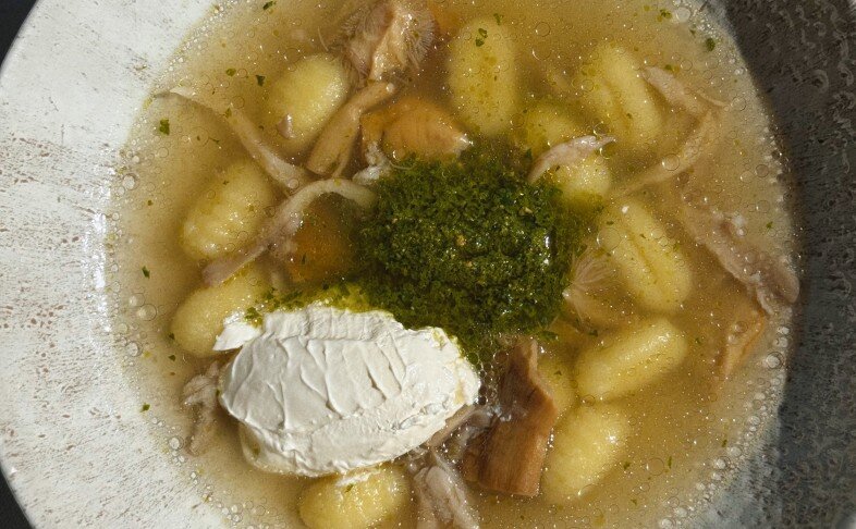 Овощной с ньокки и белыми грибами