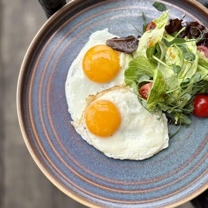 Глазунья из двух яиц