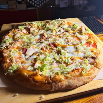 Пицца Мясной удар