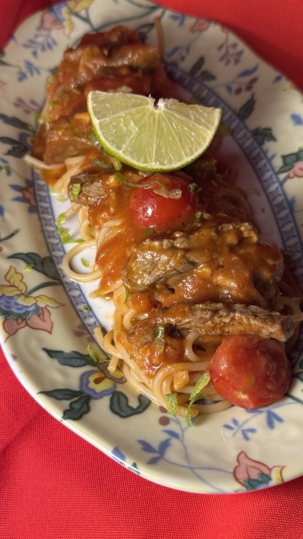 LIME DI MANZO / с говядиной и лаймом