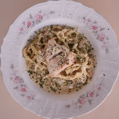 Паста с цыпленком и грибами