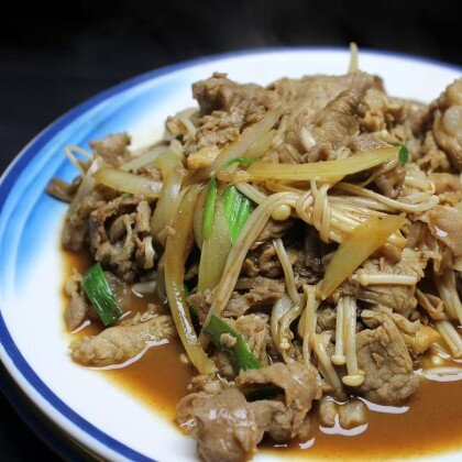 117 Жареная говядина с грибами эноки