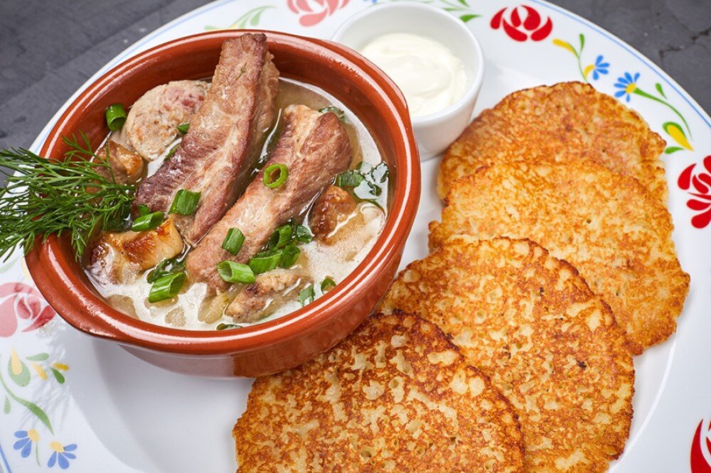 Драники с мачанкой