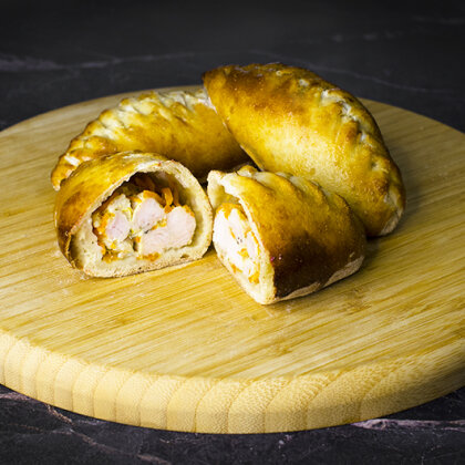 Пирожки с курицей и морковью
