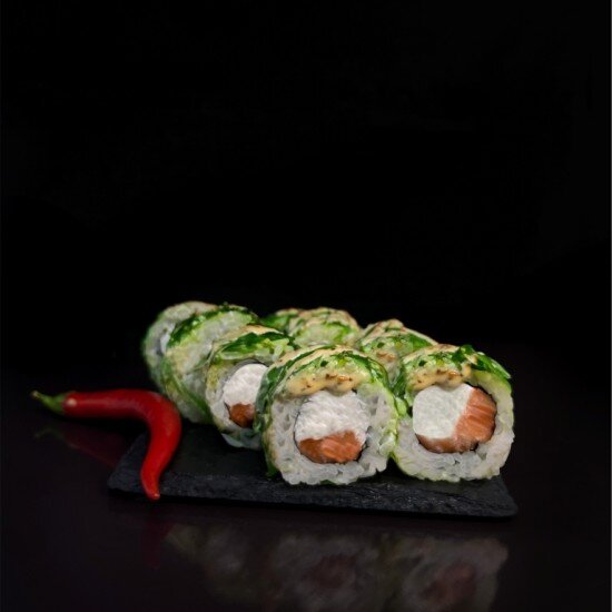 Гейша с лососем 8 шт.