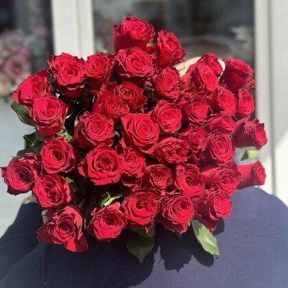 Роза Кения 60 см.