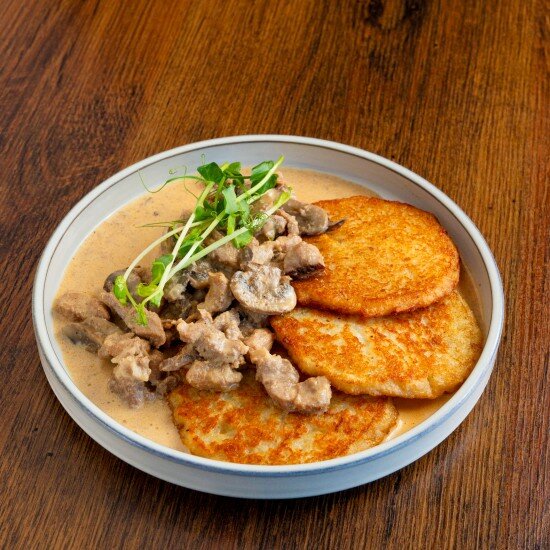 Драники с бефстроганов