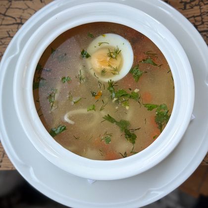 Рыбный больон с судаком, кальмаром, картофелем,свежим томатом и укропом