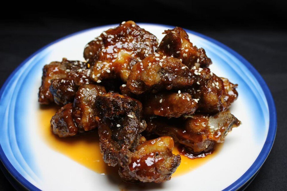 106 Кисло-сладкие свиные ребрышки