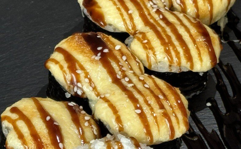 Ролл Запеченная форель