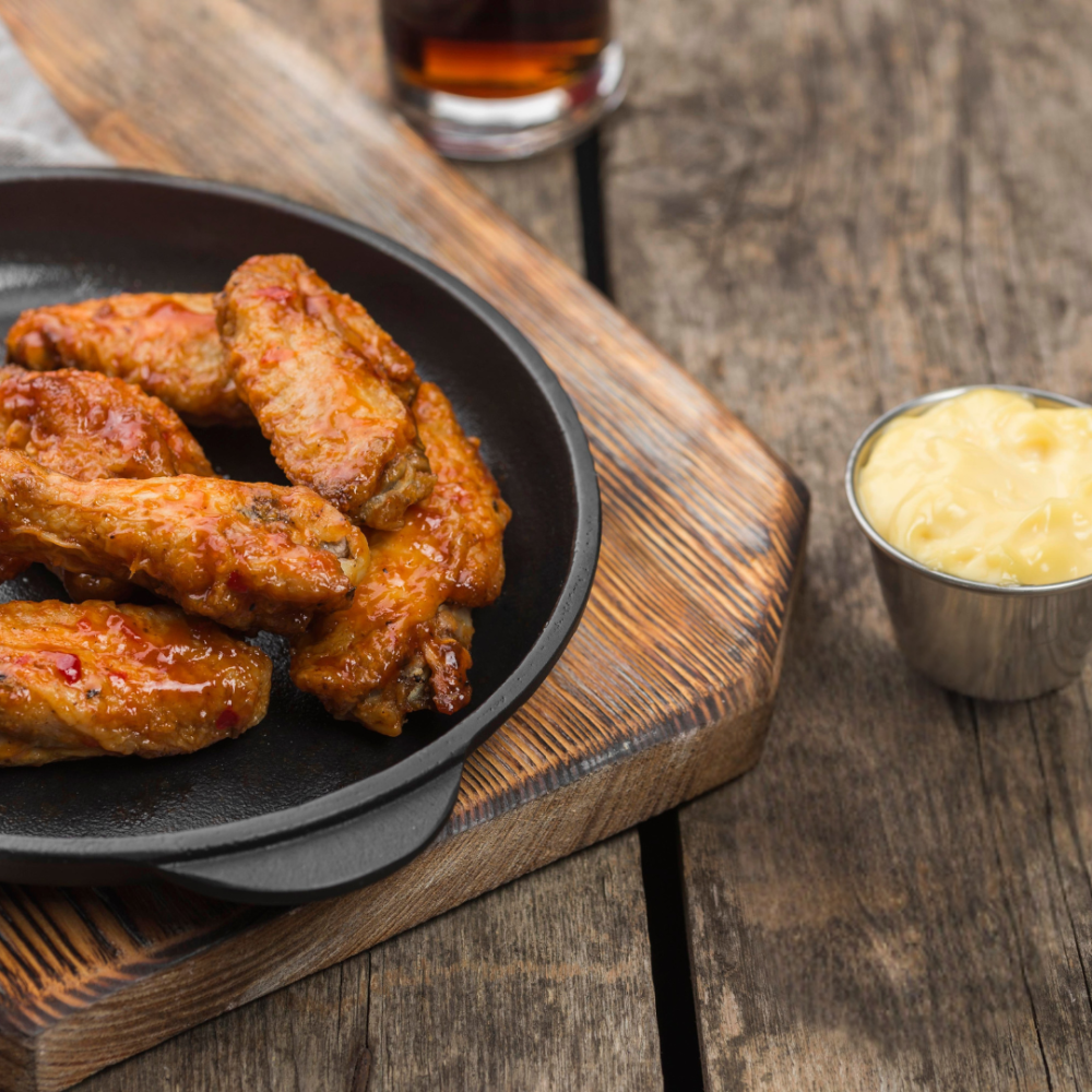 Крылья с соусом биг-тейсти (4шт)