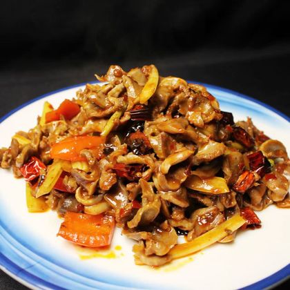 201 Кисло-острый жареный куриный желудок