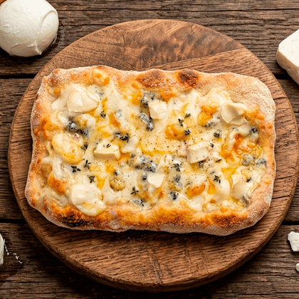 Пинса «5 сыров»