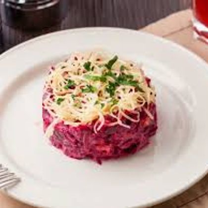 Салат из свеклы с сыром чесночком и майонезом