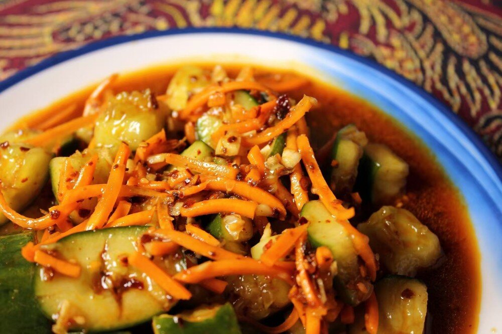 402 Огурец с китайским соусом