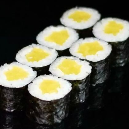 Маки с дайконом