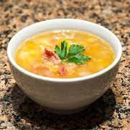 Суп картофельный с фасолью и мясом птицы