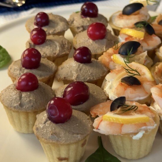 Тарталетки с паштетом