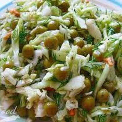 Салат из пекинской капусты с огурцом горошком и майонезом