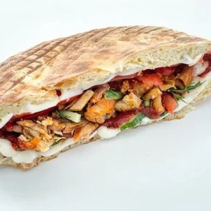 Куриный донер в чиабатте