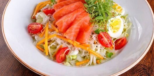 Цезарь с лососем